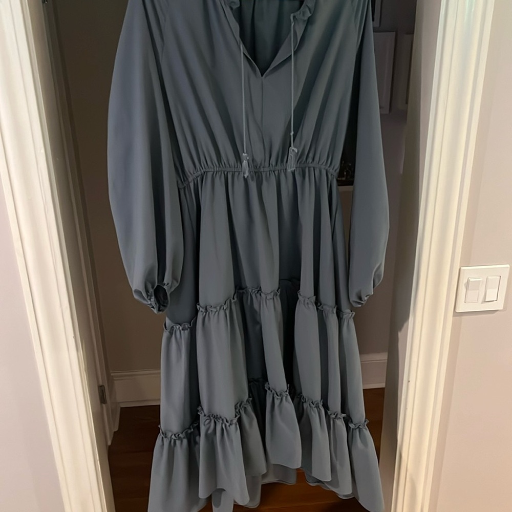 Mia joy long sleeve flowy grey dress